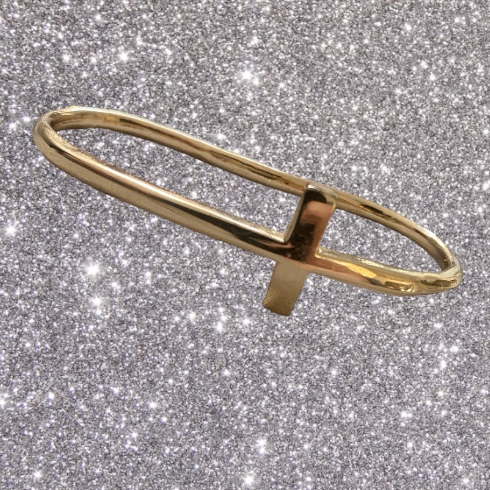 Wrap Around Hand Ring Cross